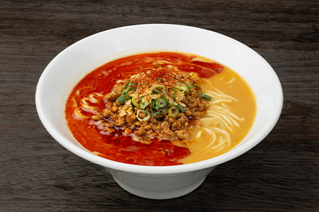 坦々鶏白湯そば（辛0〜5）